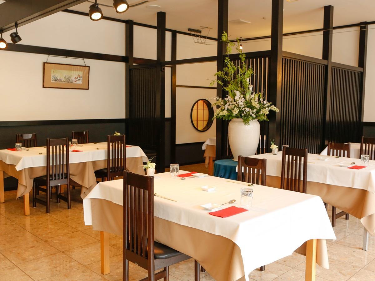 源泉掛け流しの宿albergo湯楽 Yugawara Exterior photo